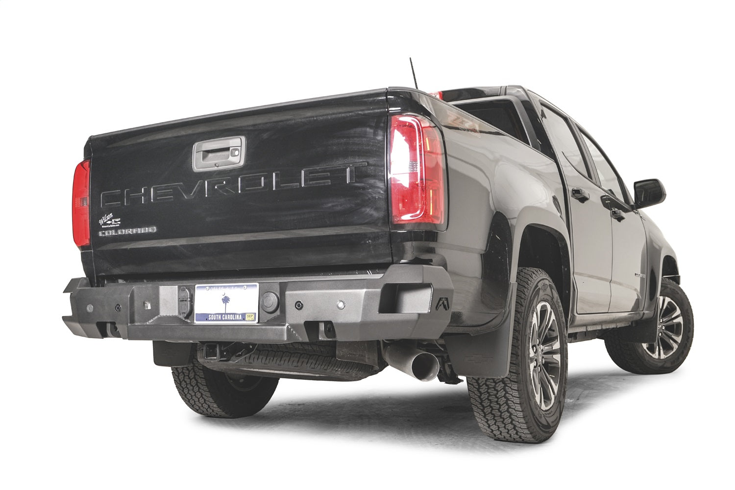 Fab Fours CC21-W3351-1 Premium Rear Sensor Bumper Fits 21-22 Colorado