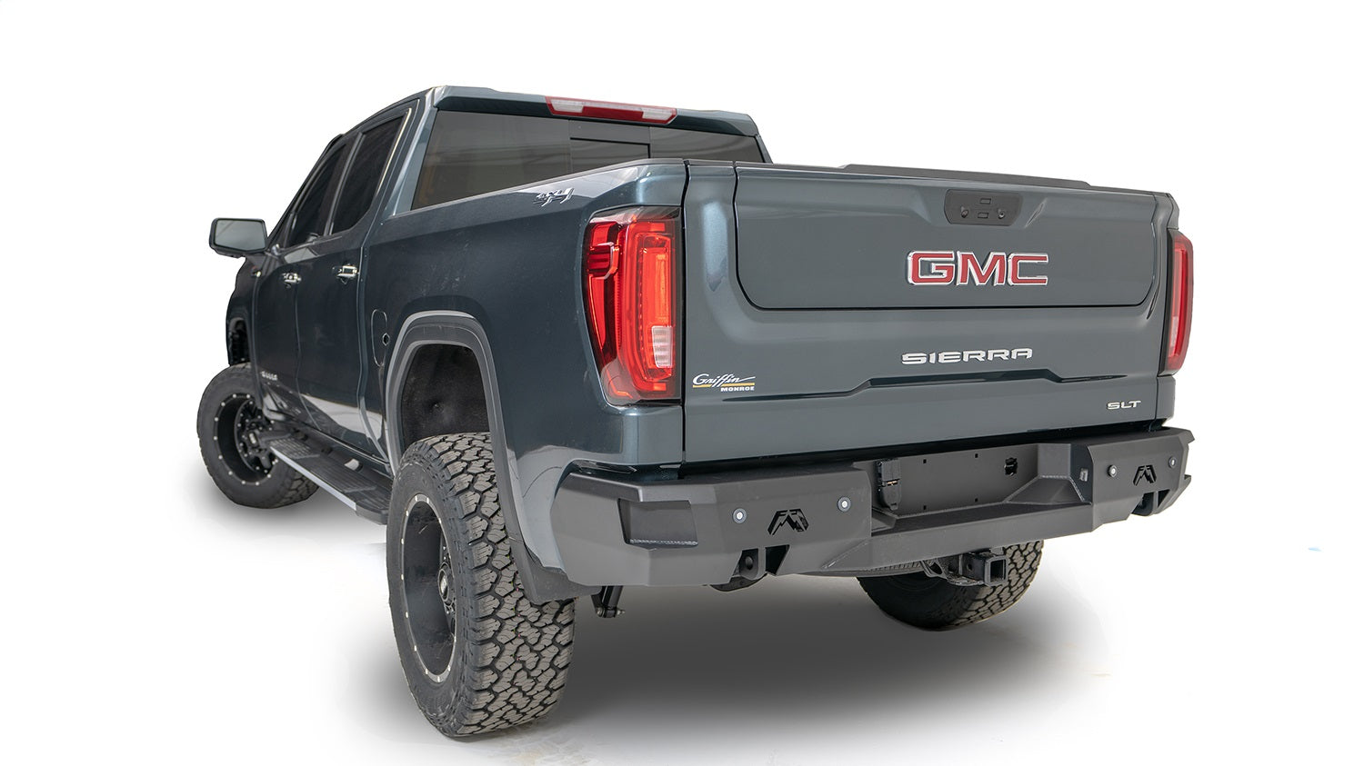 Fab Fours CS19-W4050-1 Premium Rear Bumper