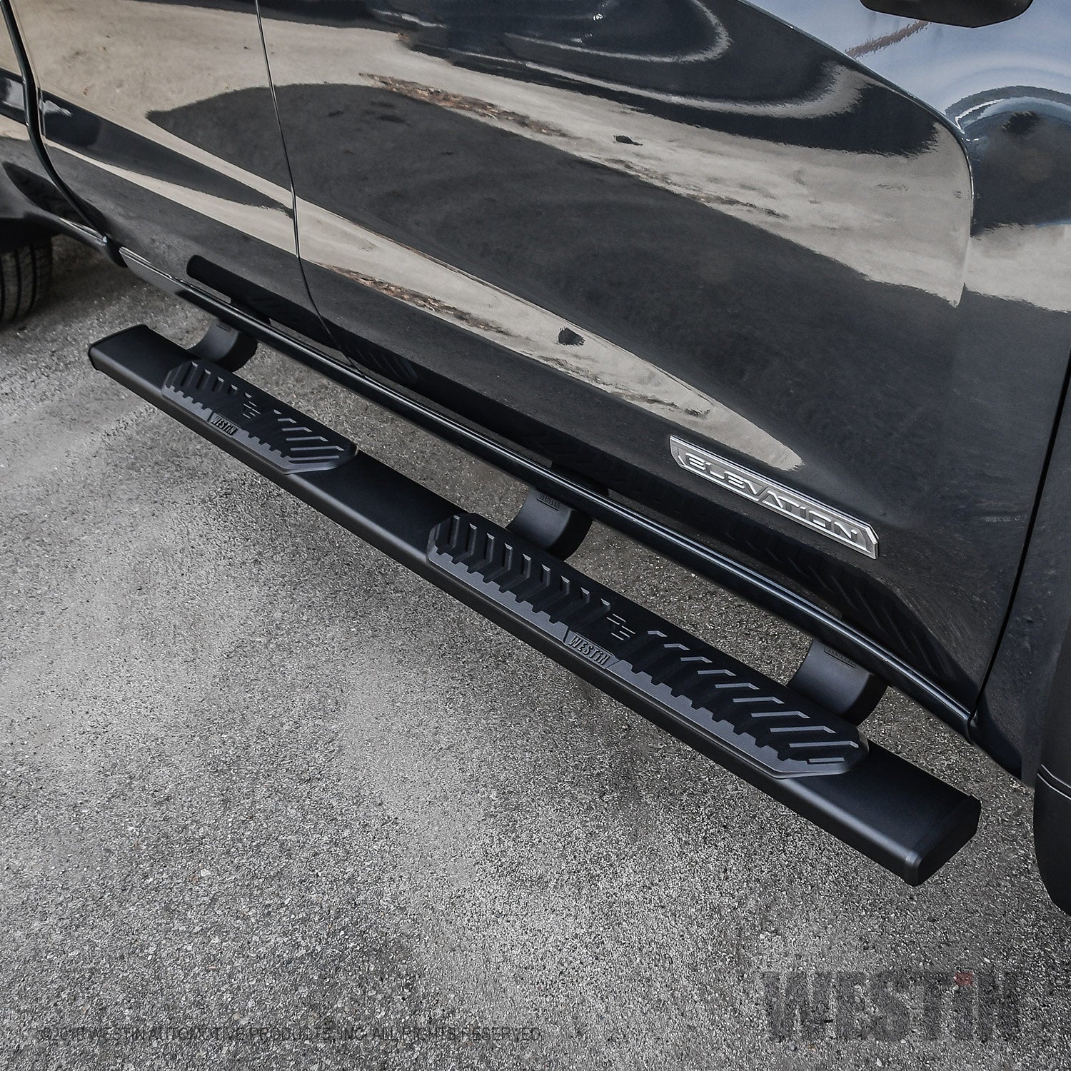 Westin 28-51265 R5 Nerf Step Bars