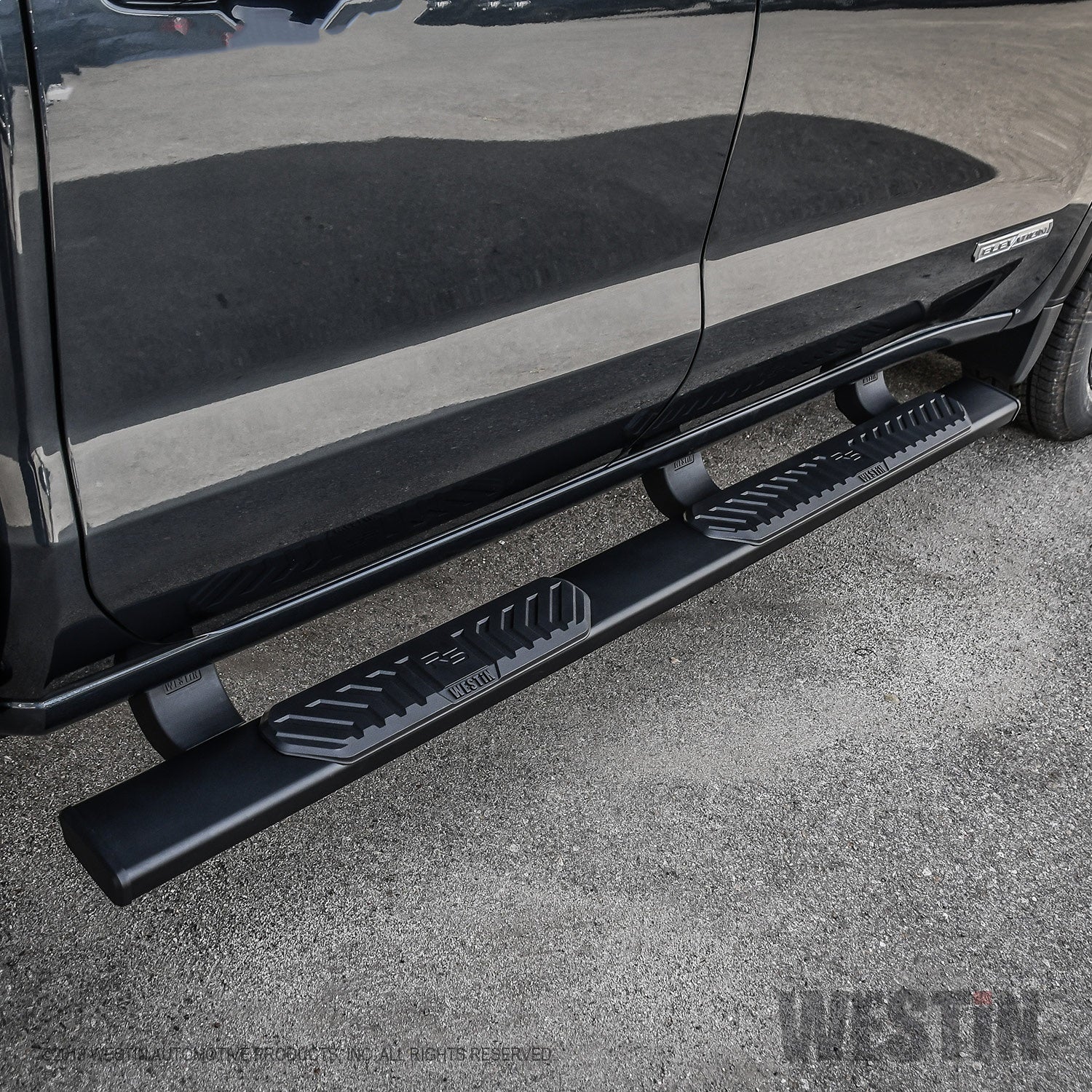 Westin 28-51265 R5 Nerf Step Bars