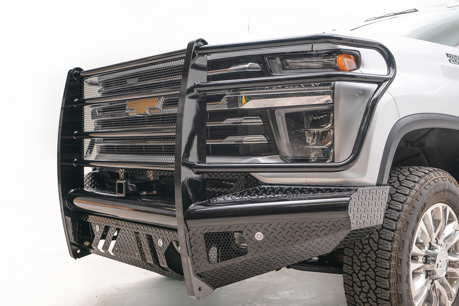 Fab Fours CH20-S4960-1 Black Steel Front Ranch Bumper